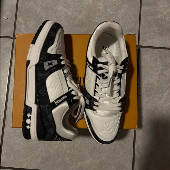 Louis Vuitton Monogram Black and White Sneakers - Picture 1 of 8